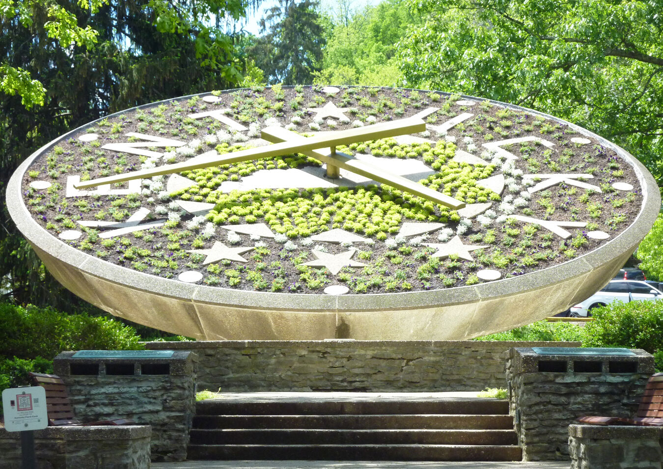 051421 Floral clock